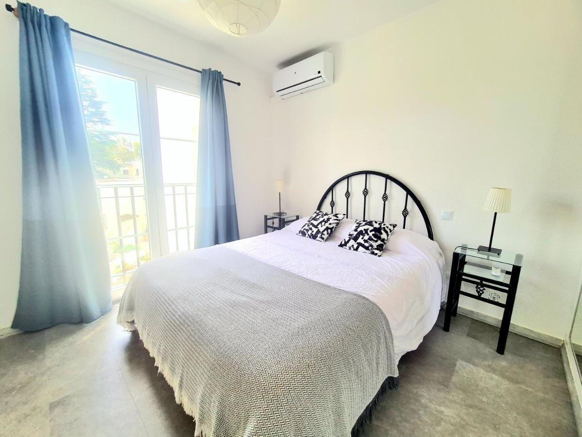 Apartamento Con Vistas Al Campo De Golf Y Piscina Apartman Fuengirola Kültér fotó