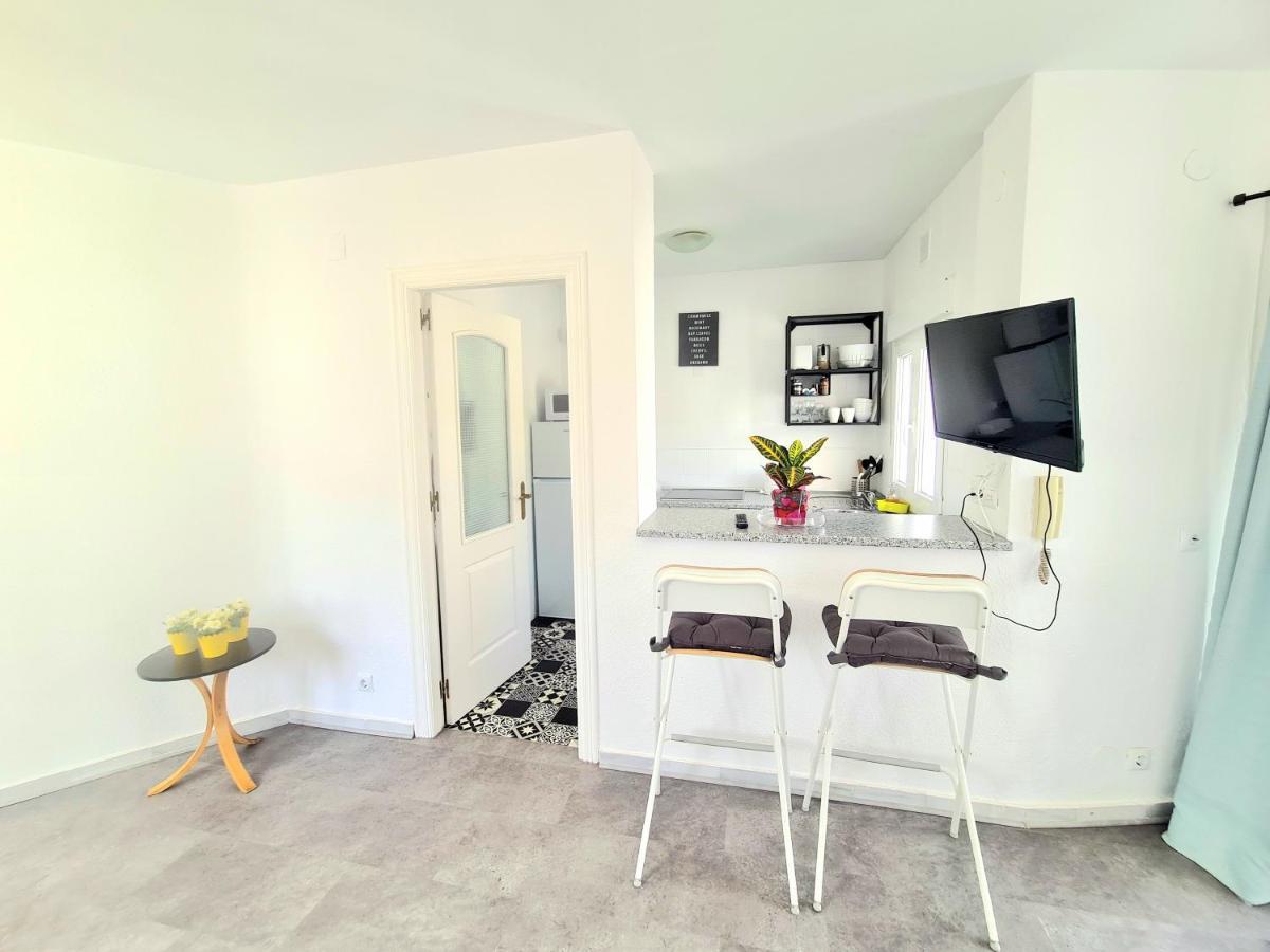 Apartamento Con Vistas Al Campo De Golf Y Piscina Apartman Fuengirola Kültér fotó