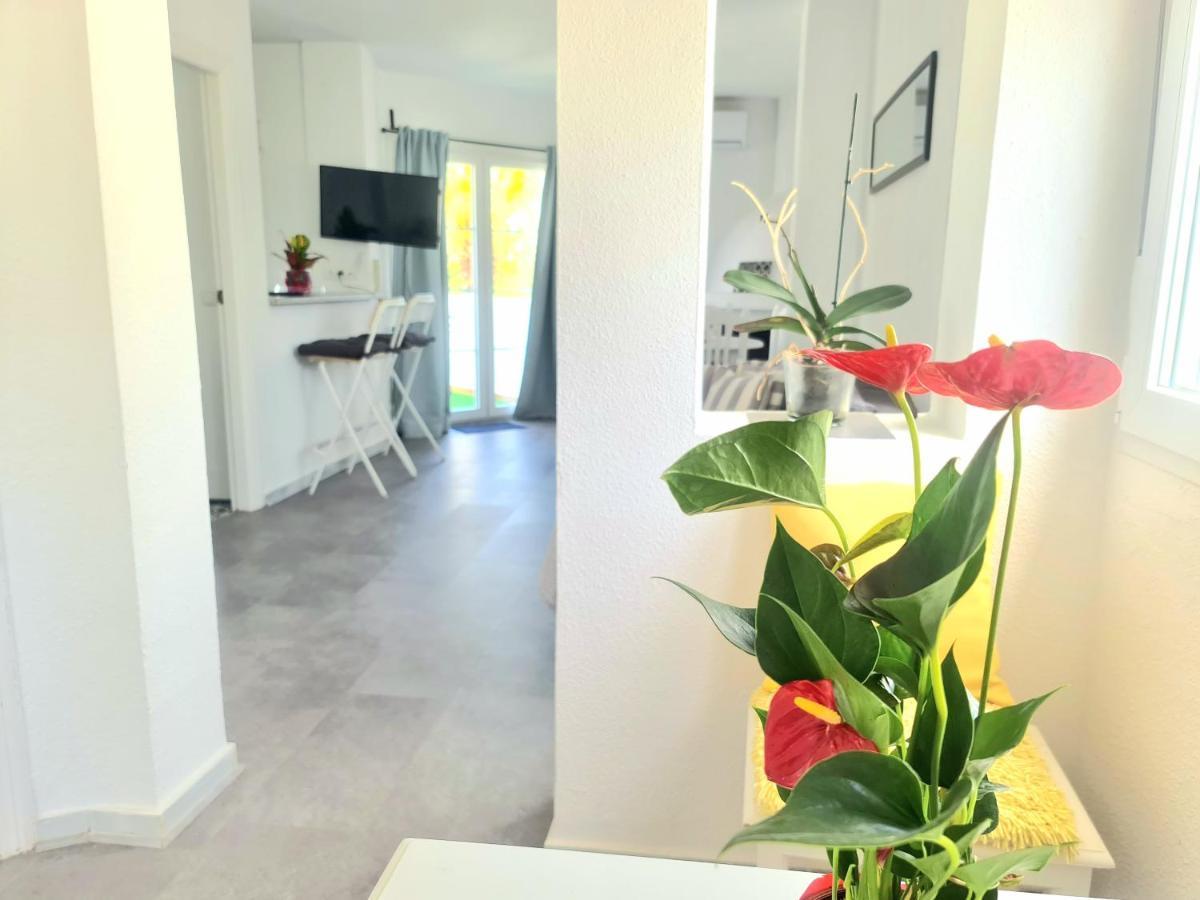 Apartamento Con Vistas Al Campo De Golf Y Piscina Apartman Fuengirola Kültér fotó