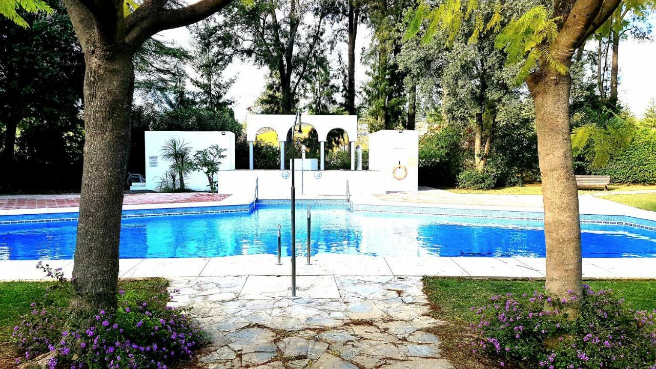 Apartamento Con Vistas Al Campo De Golf Y Piscina Apartman Fuengirola Kültér fotó